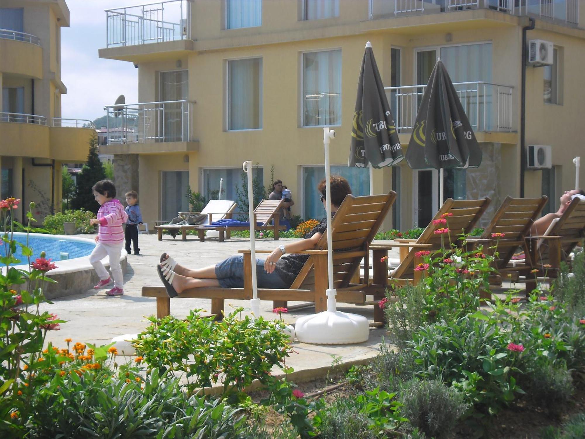 Mappy Holidays Aparthotel Sozopol Exterior foto